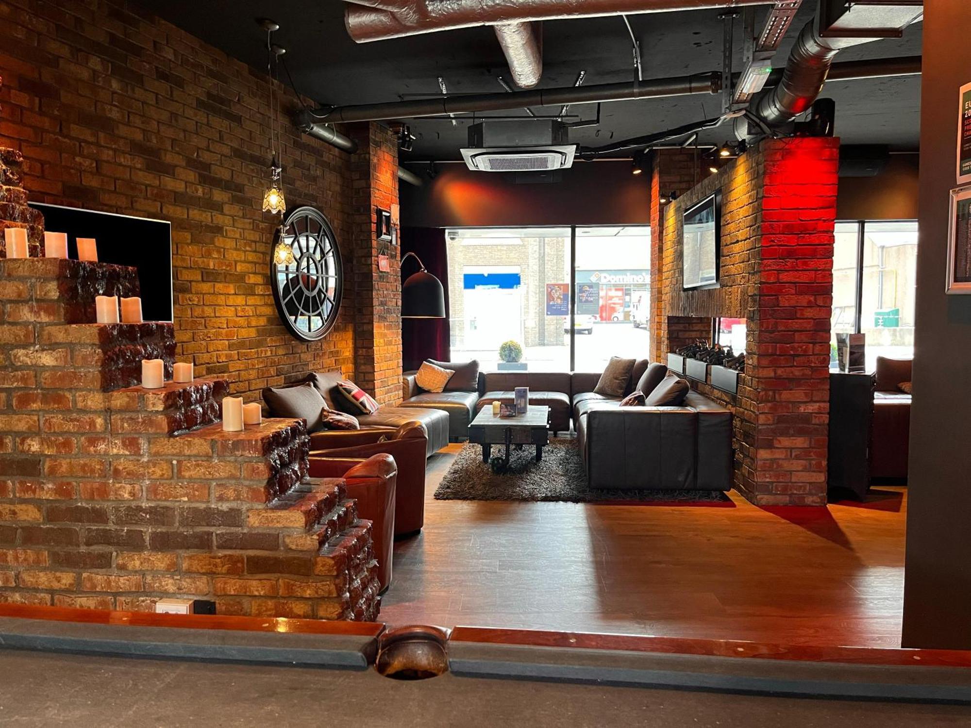 Hotel pentahotel Inverness 3*