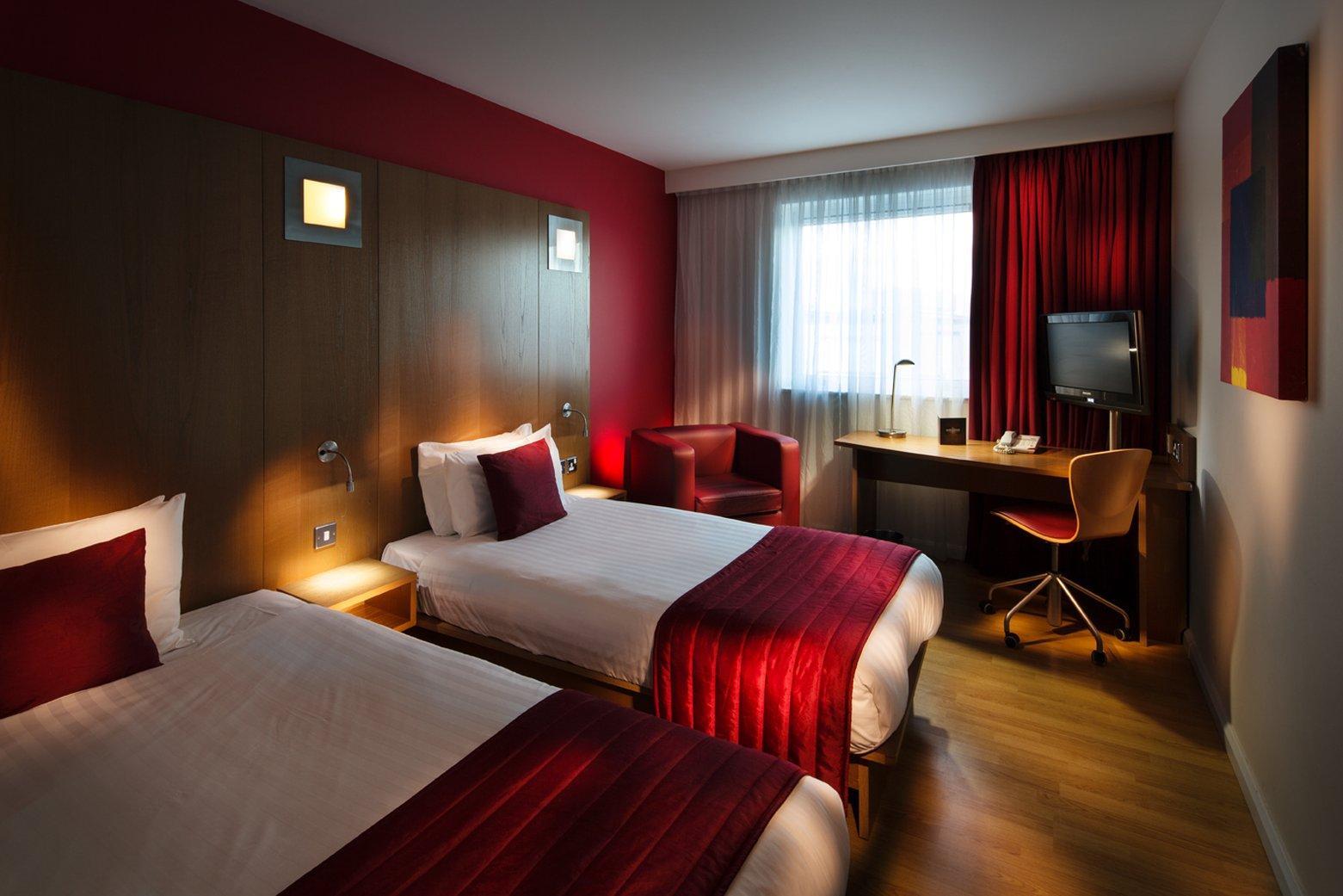Hotel pentahotel Inverness 3*